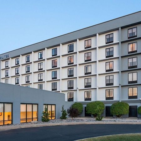 Comfort Inn & Suites Buffalo Airport Экстерьер фото