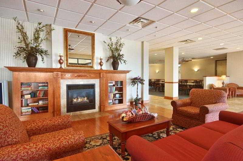 Comfort Inn & Suites Buffalo Airport Интерьер фото
